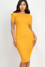 Cargar imagen en el visor de la galería, Ribbed Bodycon Midi Dress
