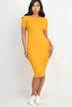 Cargar imagen en el visor de la galería, Ribbed Bodycon Midi Dress
