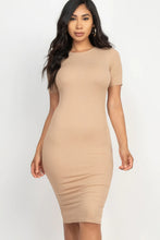 Cargar imagen en el visor de la galería, Ribbed Bodycon Midi Dress
