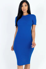 Cargar imagen en el visor de la galería, Ribbed Bodycon Midi Dress
