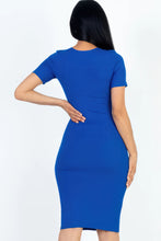 Cargar imagen en el visor de la galería, Ribbed Bodycon Midi Dress
