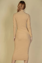 Cargar imagen en el visor de la galería, Ribbed Mock Neck Long Sleeve Bodycon Midi Dress
