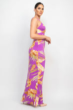 Cargar imagen en el visor de la galería, Scoop Tropical Print Maxi Dress
