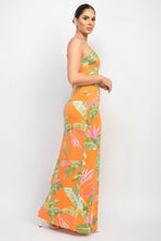 Load image into Gallery viewer, Scoop Tropical Print Maxi Dress
