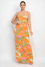 Load image into Gallery viewer, Scoop Tropical Print Maxi Dress
